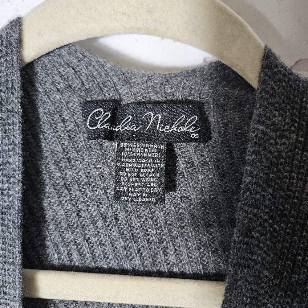 Claudia Nichole wool/cashmere blend grey wrap OSM grey!